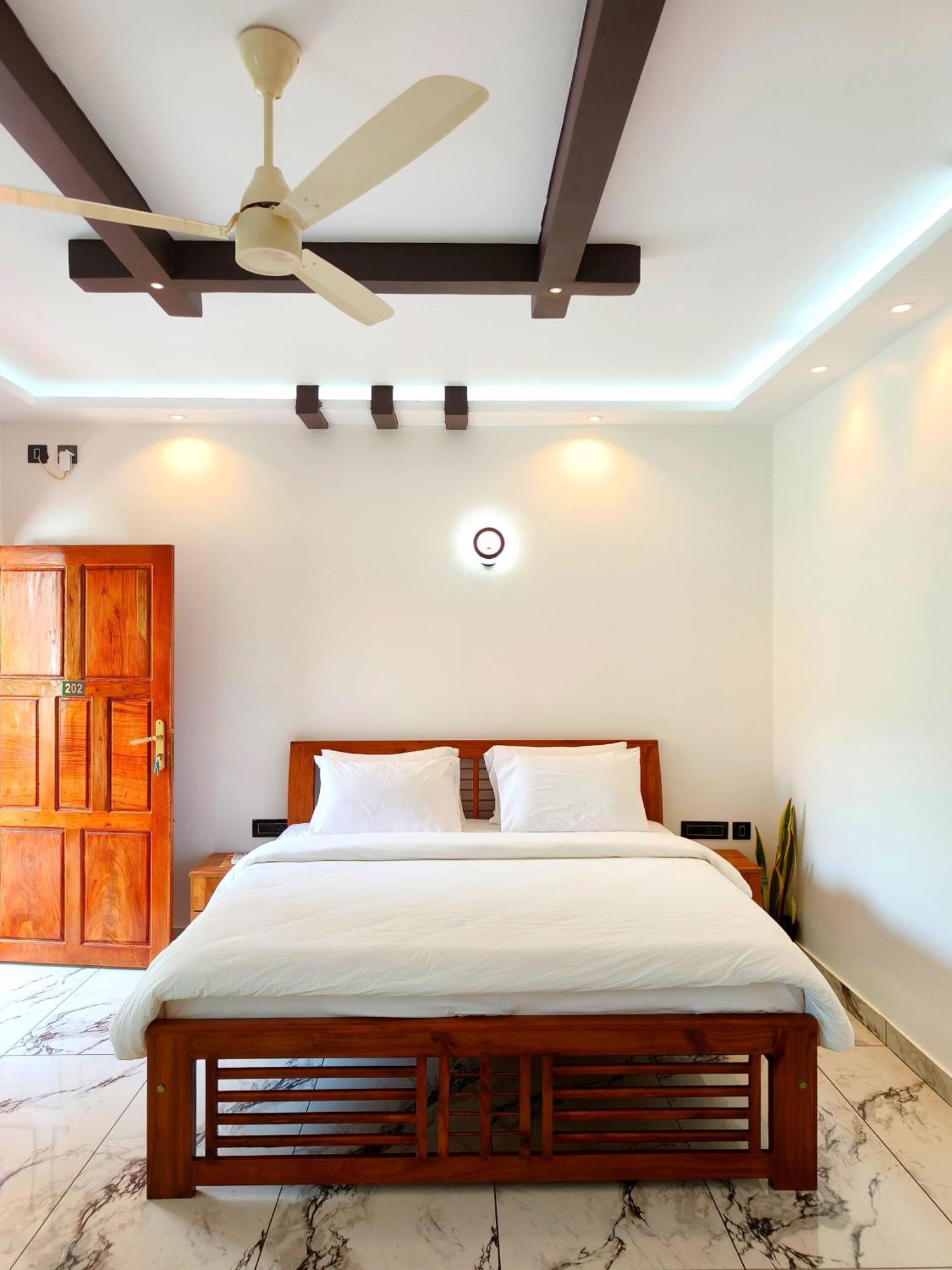 Wavealokam Beach Retreat 瓦尔卡拉 外观 照片