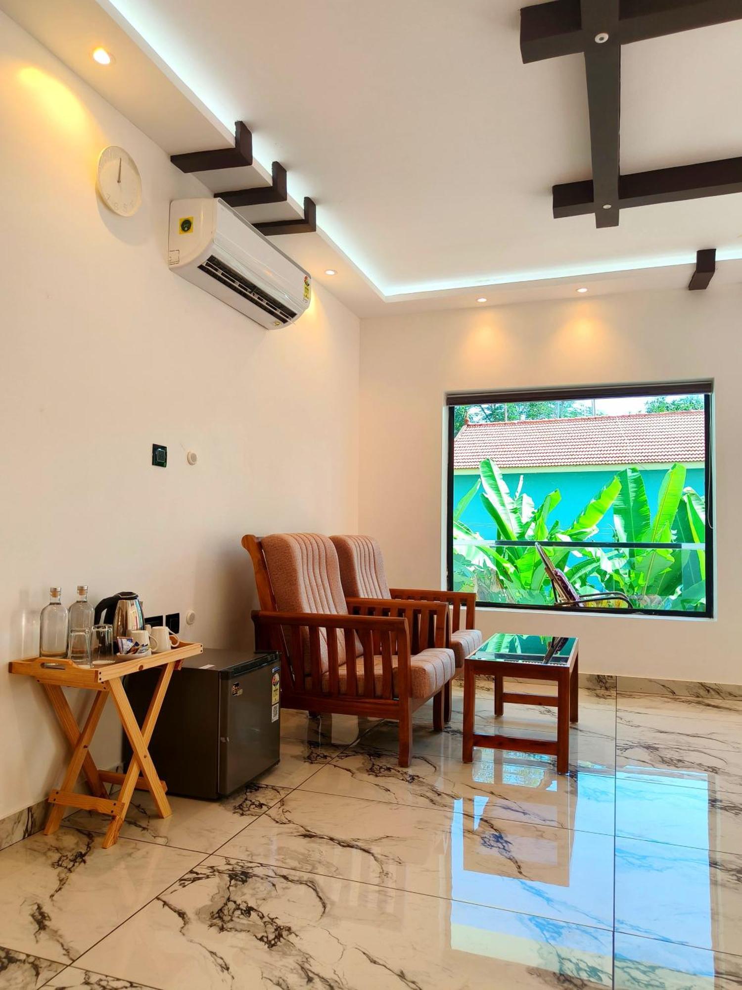 Wavealokam Beach Retreat 瓦尔卡拉 外观 照片