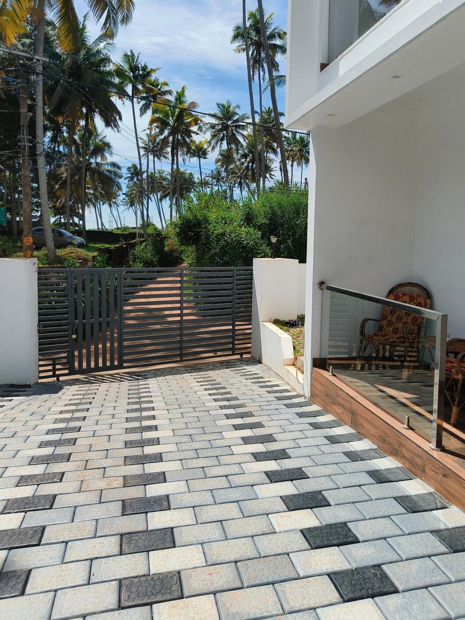 Wavealokam Beach Retreat 瓦尔卡拉 外观 照片